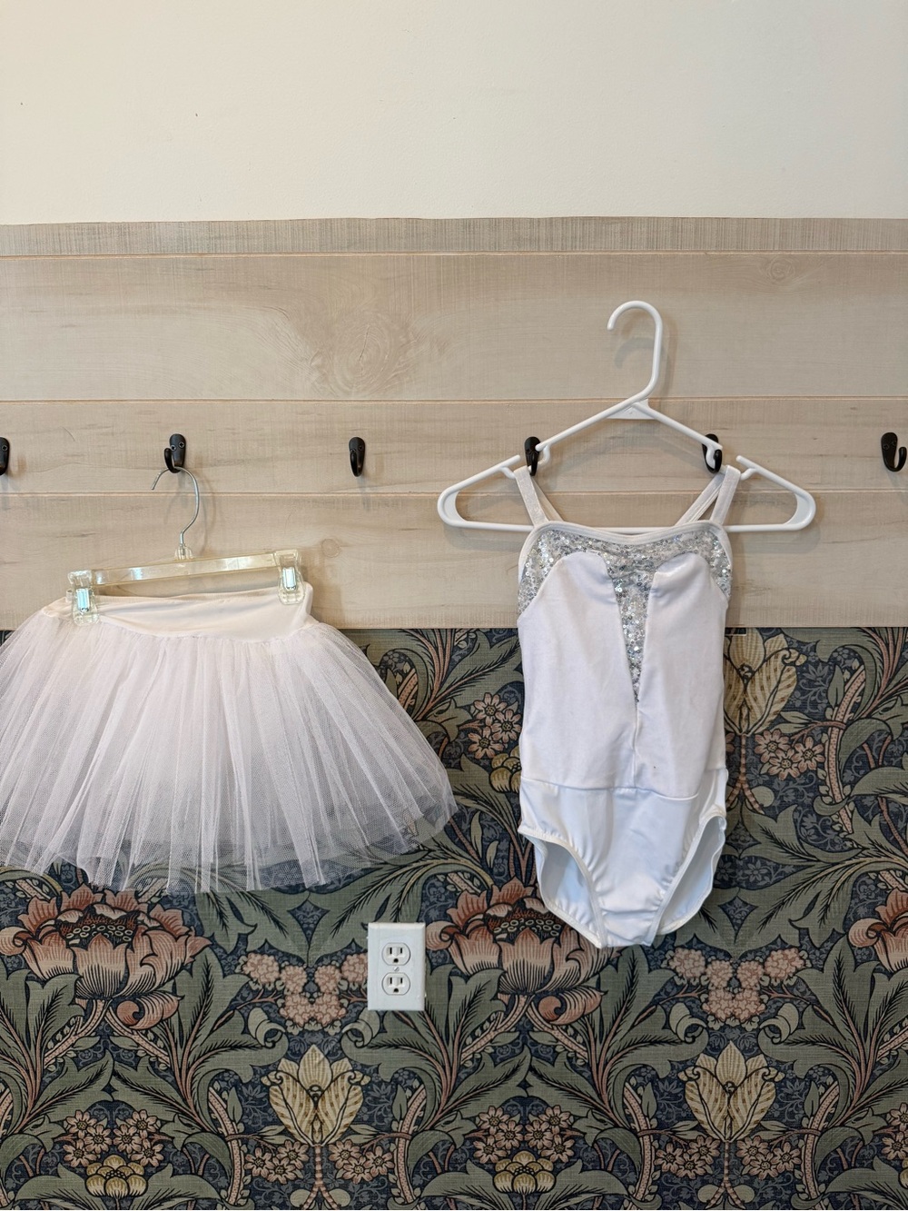 Weissman ballet costume, tutu Halloween recital white leotard kids girls